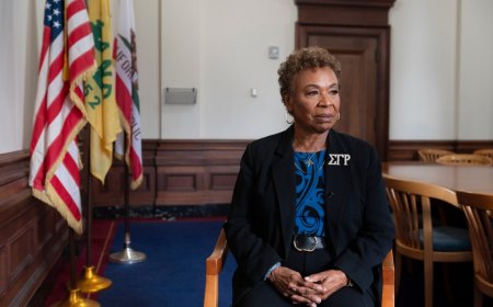 Oakland’s new mayor Barbara Lee tells federal law enforcement to stay away despite city’s high crime