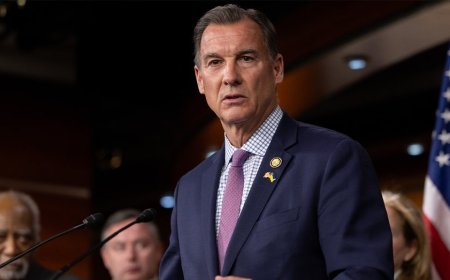 NY Democrat warns extremism on left, right is 'road to ruin'