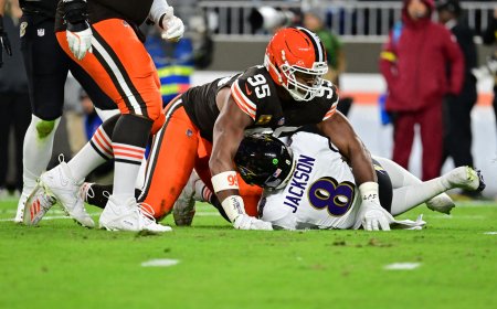 Myles Garrett’s chase of NFL sack record fueled by children’s game with mom: ‘Doesn’t seem real’