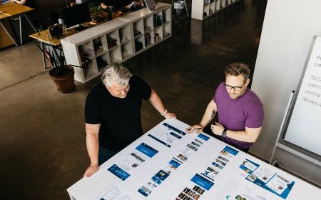 Why Your Brand Sounds Like Everyone Else’s (And How Brand Voice Development Can Save You)