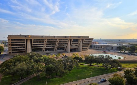 Dallas City Hall