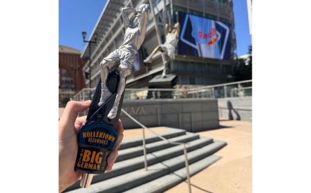 Rollertown launches tap handle to honor Dirk Nowitzki