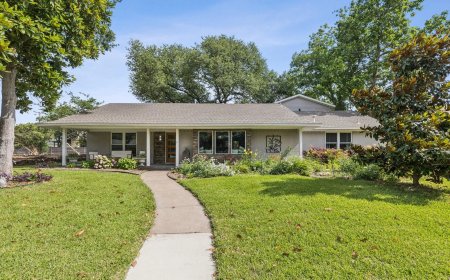 In Sparkman Club Estates, It’s the Amenities and Square Footage for Us