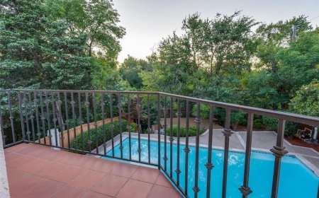 This Updated Creekside Charmer in Lake Highlands Is Giving Austin Vibes