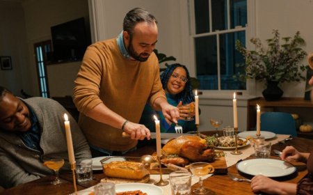 Thanksgiving Turkey Giveaway Becomes a Celebration in Miami Gardens
