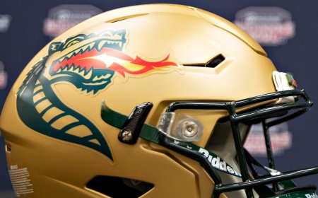 University of Alabama Birmingham football player stabs two of his teammates prior to game vs. South Florida