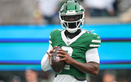 NFL Week 12 predictions, best bets: Picks against the spread for every game