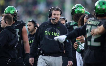 Oregon's Dan Lanning makes Ducks' case for College Football Playoff after big win over USC