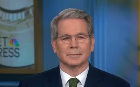 Bessent: Dems Telling Military to Refuse Orders 'Helps Our Enemies'