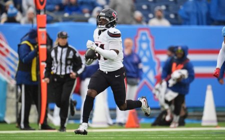 Chiefs sign former Texans running back Dameon Pierce