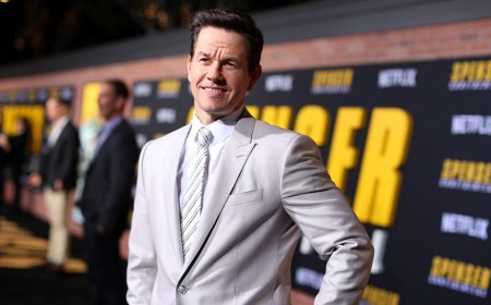 Mark Wahlberg's kids mock his movie roles during family night, joke he could 'never beat Jason Bourne'