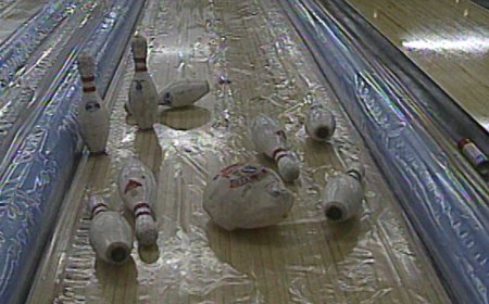 Thanksgiving Throwback: Bowling with frozen turkeys was the weirdest way people celebrated