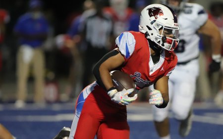 Roundup: Panthers Roll Into TAPPS Semis