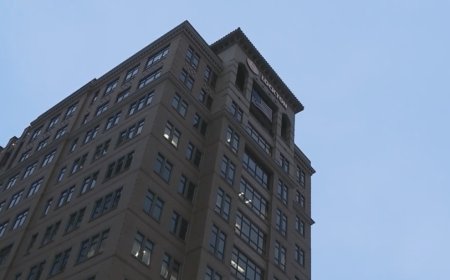 Kansas City residents raise concerns about future look of Country Club Plaza