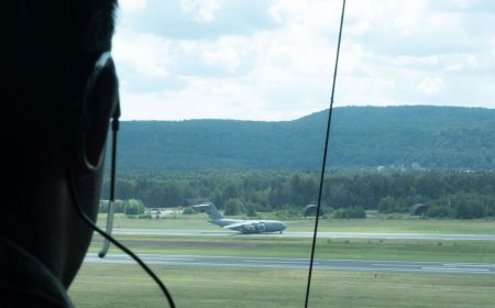 The Government Shutdown Has Deepened The Air Traffic Controller Shortage
