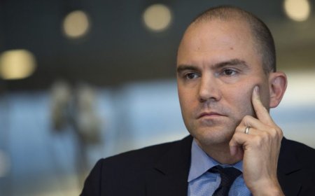 Trump's Ukraine proposal 'a surrender plan': Ben Rhodes