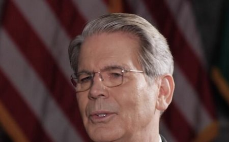 'Best Research Money I Ever Spent’: Scott Bessent Shares the Moment He Knew Hillary Would Lose