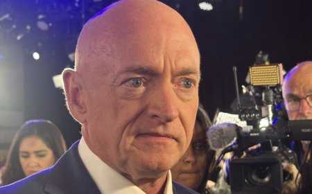 Mark Kelly Makes a Damning Admission When Asked Specifically About 'Illegal Orders'