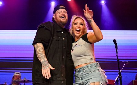 Singer Jelly Roll’s wife, Bunnie Xo, says she will vlog time in jail