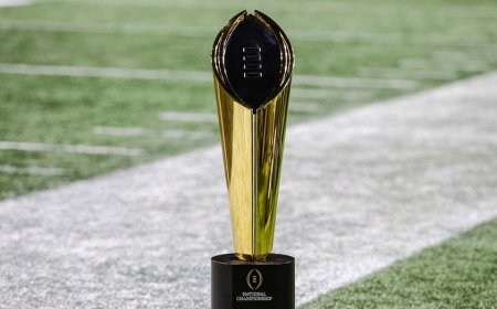 College Football Playoff rankings: Oregon climbs after win over USC