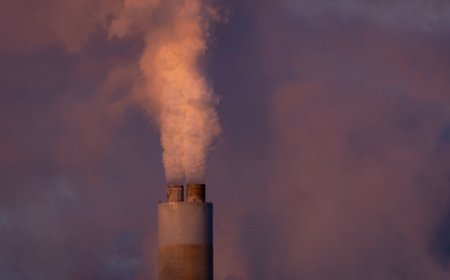 Trump administration proposes to extend the life of some coal plants