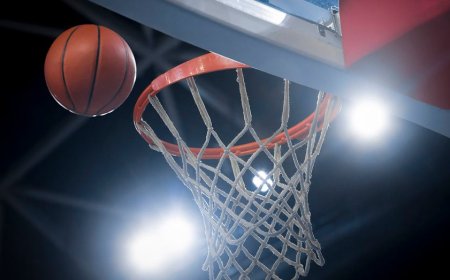 College basketball player dies after suffering in-game injury