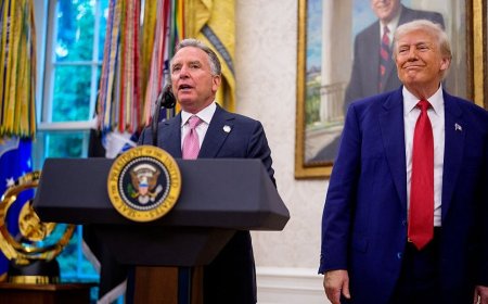 Trump Dismisses Backlash Against Witkoff Over Leaked Phone Call With Top Russian Diplomat