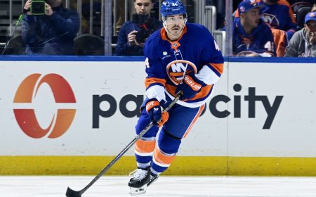 Islanders’ Jean-Gabriel Pageau likely to return from upper-body injury before Christmas