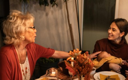 Poll: Half Say They Want to Avoid Discussing Politics at Thanksgiving