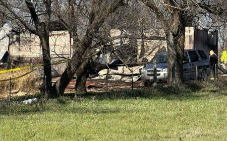 Employee killed in fire at fireworks facility in Missouri