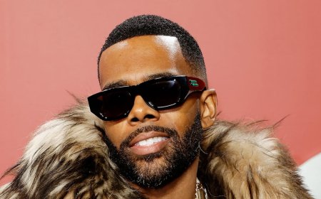 Mario assaulted by fan who grabs his crotch during performance in Detroit