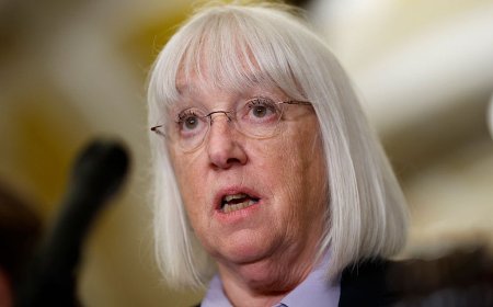 Dem Senator Posts Performance Piece Blaming Trump For Almost Killing Thanksgiving, Gets Lousy Review