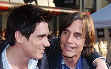Jackson Browne Announces Death of Actor Son Ethan Browne