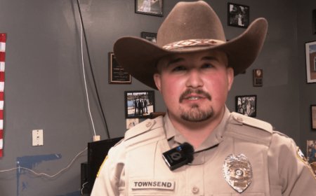 Missouri ex-police chief charged with cattle theft