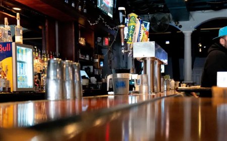 Bar Offers Free Beer To Anyone Who Helps ICE Deport An Illegal Immigrant