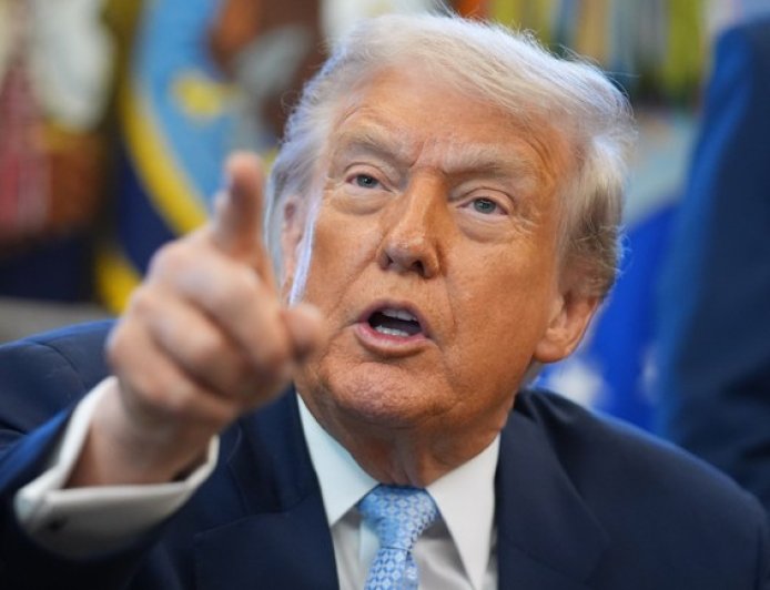 Watch: Trump Shreds Reporters Over Afghans in America, Reveals More About Future Venezuela Plans