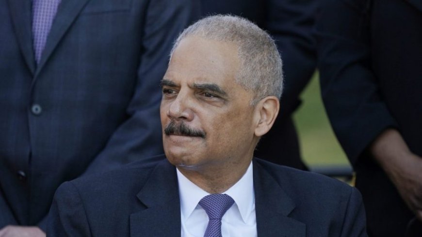 Holder pushes Democrats to consider reforming 'broken' Supreme Court