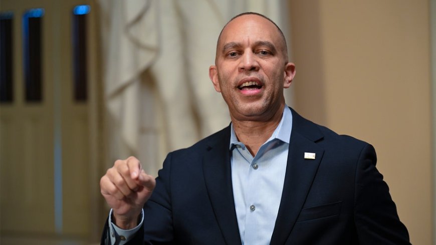 Dem leader becomes flustered when challenged on shutdown narrative