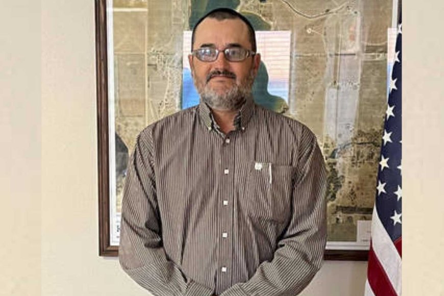 Noncitizen Kansas mayor accused of illegally voting 'multiple times' after winning re-election