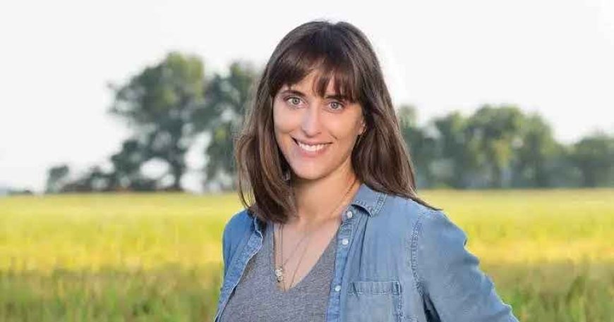 Arkansas Dem Hallie Shoffner Led Pro-Trans Parade In Peru, Derailing Moderate ‘Farmer’ Image