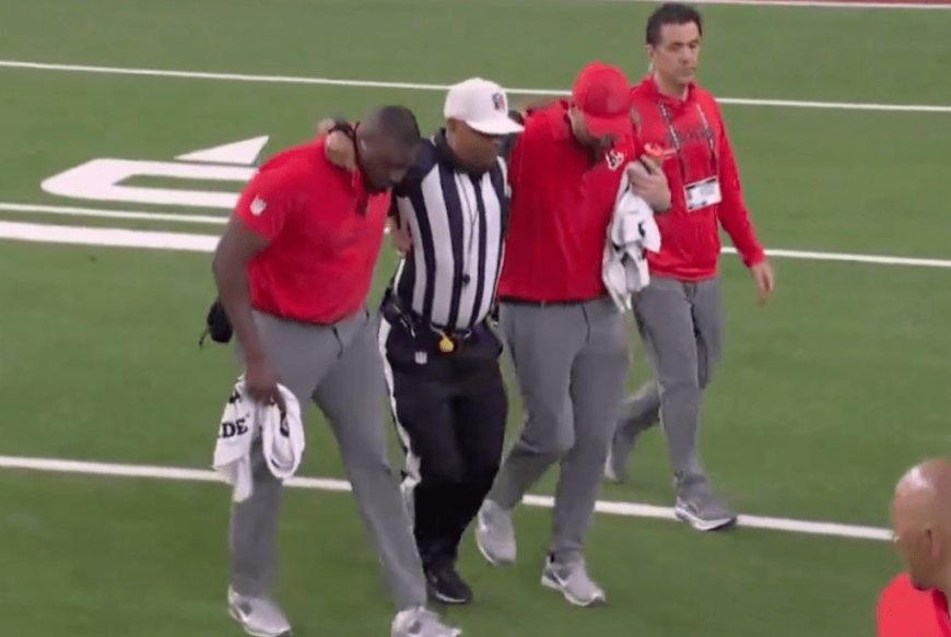 Referee carted off during Bills-Texans ‘TNF’ game in scary moment