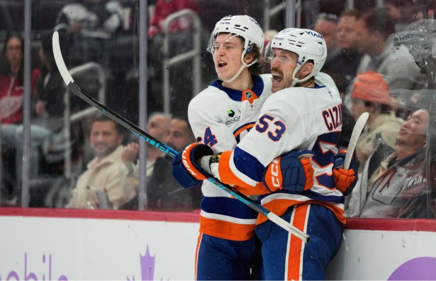 Islanders demolish Red Wings to close out dominant road trip in style
