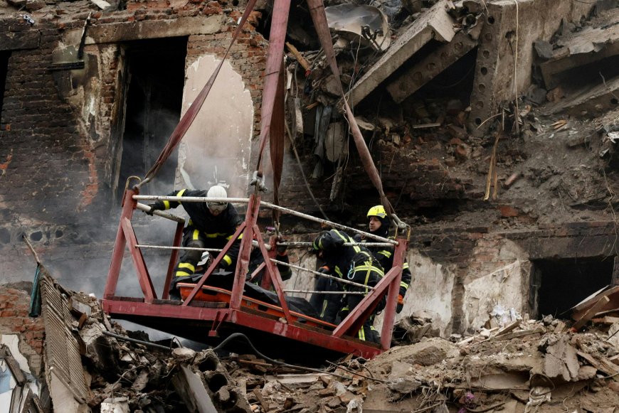 Trump Admin Threatens To Cut Off Ukraine Weapons, Intel To Force Peace Deal, Sources Say