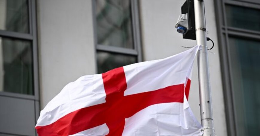 UK Police Chief Says People Raising British Flags Are 'Fuelling Division'