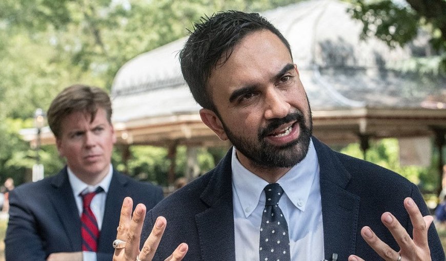 A Mob Targets Jews — And Mamdani Targets The Synagogue