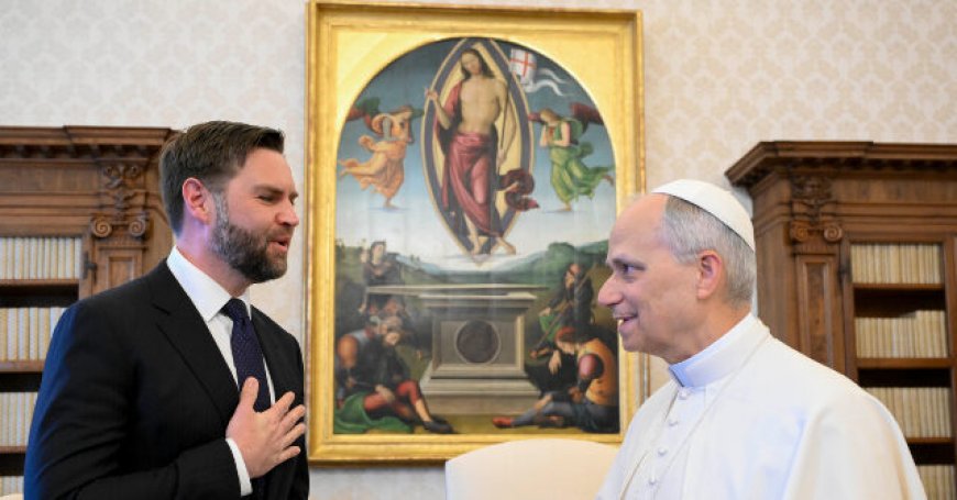 Exclusive--JD Vance: Pope Leo XIV's Rebuke of Pro-Migration Advocates Is Catholic Church's Position on Borders