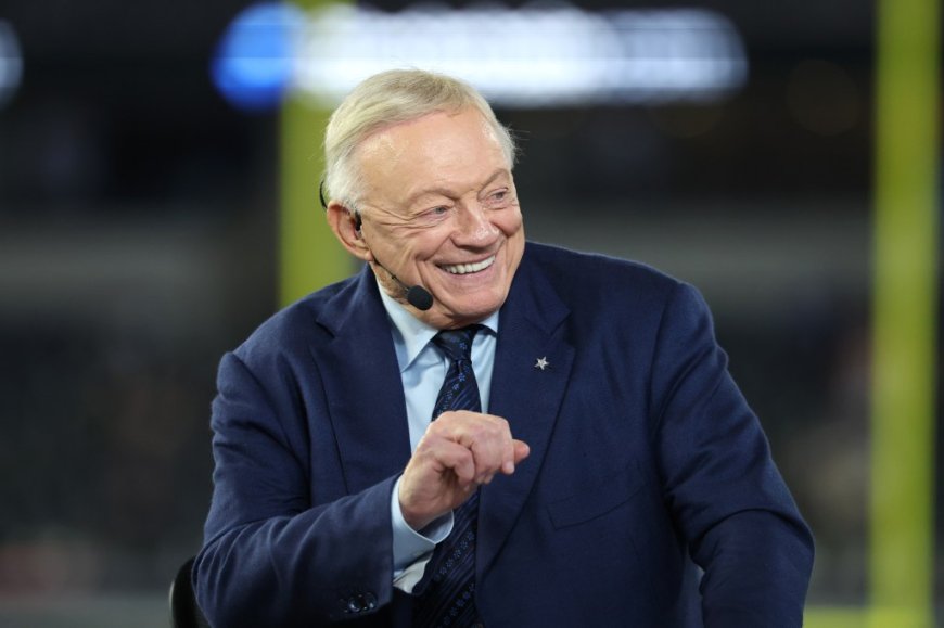 Jerry Jones wants ‘some of that strife’ boiling over in the Eagles locker room