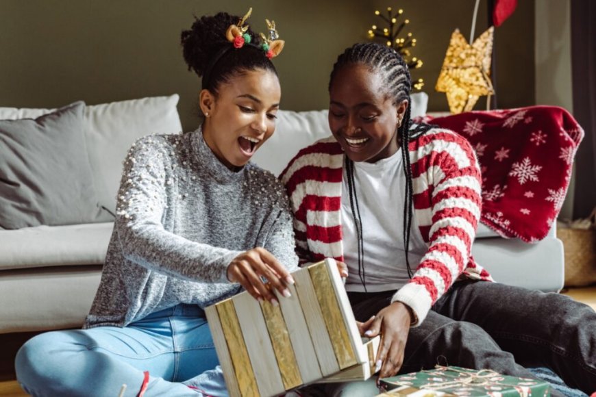 12 Ways To Cut Holiday Shopping Costs As Spending Estimated To Surpass $1 Trillion