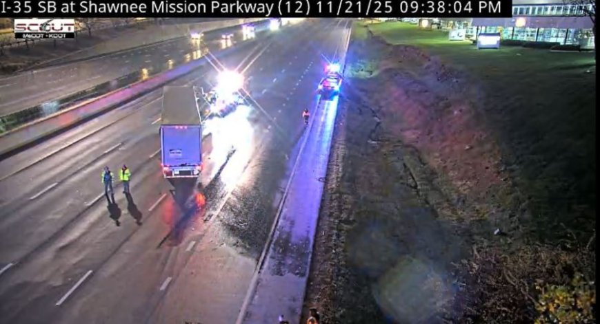 I-35 at Shawnee Mission Parkway back open following crash involving car, semi