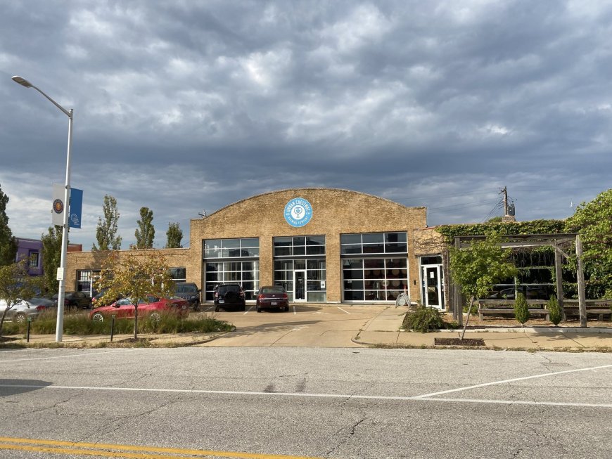 St. Louis Microbrewery Tour - Urban Chestnut Brewing Company - Midtown Brewery and Biergarten